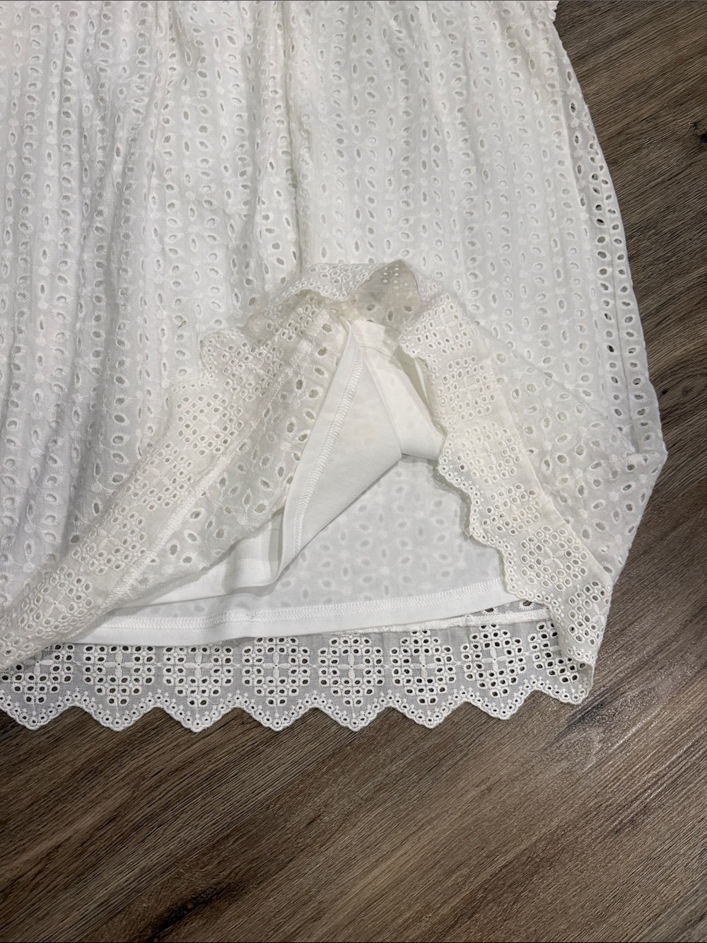 JODIFL Cotton White Eyelet Flutter Sleeve Dress - Picture 6 of 8